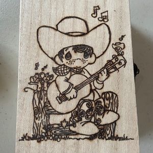 Hand done wood burn memory box (4x6)